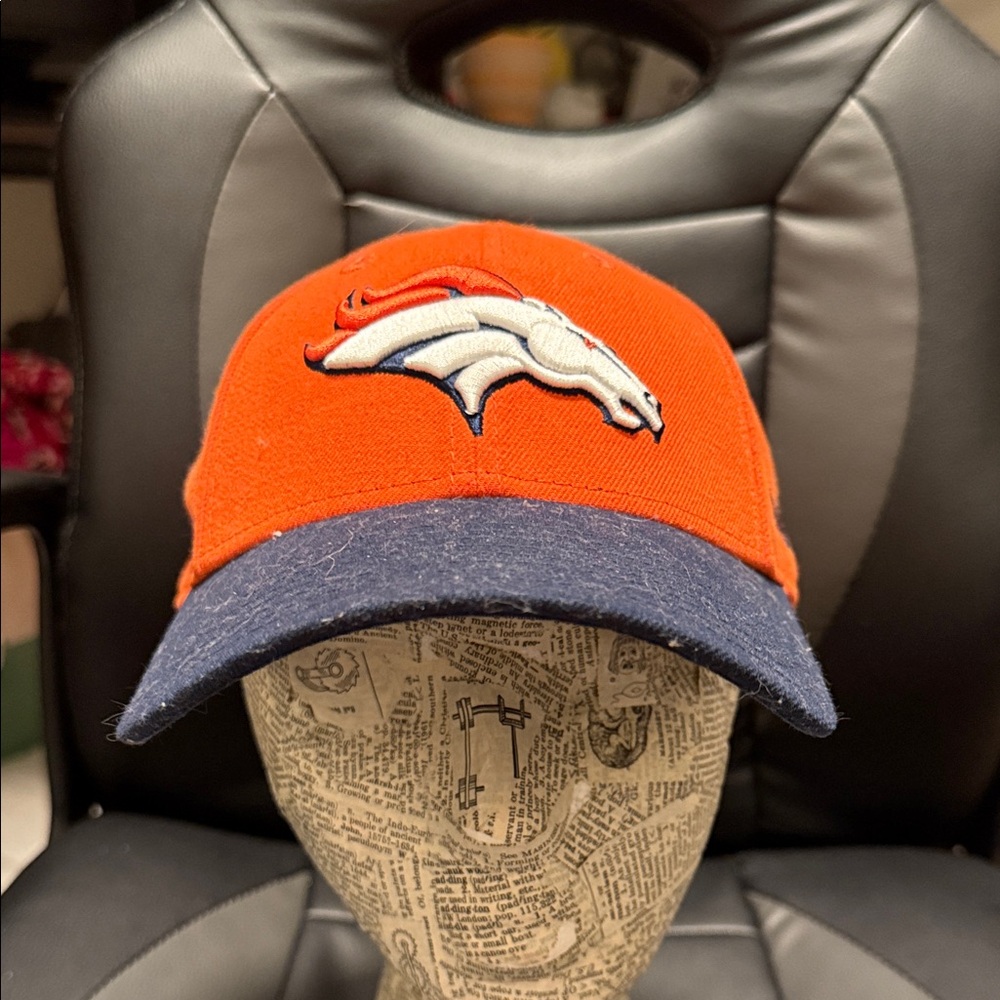 Denver Broncos New Era Baseball cap for NFL